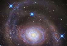貓眼星系它是一個(gè)螺旋星系距地球約1500萬(wàn)光年
