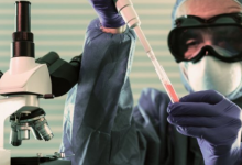 英國科學(xué)家已開始在小鼠上測試新的冠狀病毒疫苗