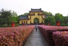 有一所大學在省內是重點一本招生卻能夠在眾多的師范強校中占得一席之地