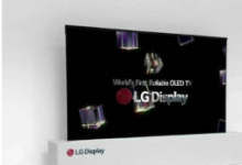LG可能會在2020年10月推出全球首款可卷曲OLED電視