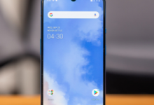 動手使用OnePlus7T比7Pro更好