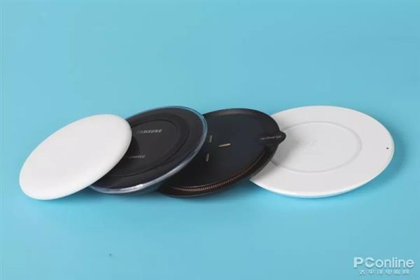 手機(jī)無線充電器全面對比：99元到397元有區(qū)別嗎？