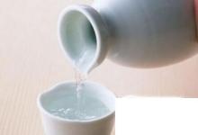 日常生活:如何鑒別真假飛天茅臺(tái)